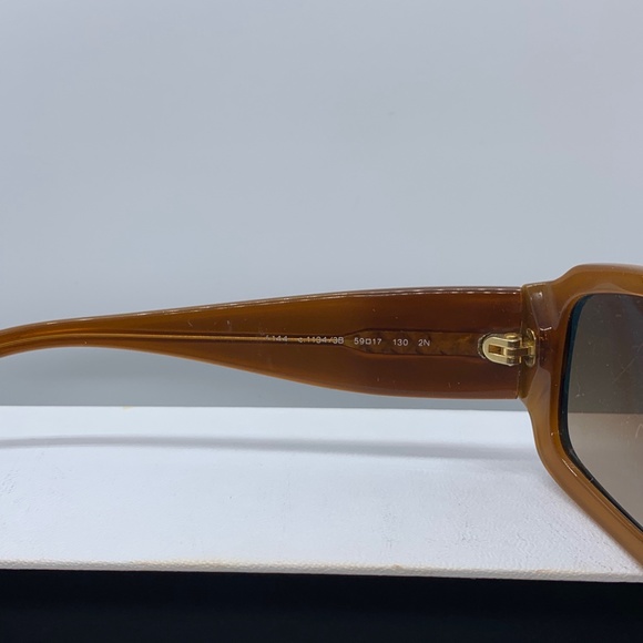 AUTHENTIC CHANEL VINTAGE SUNGLASSES - Picture 4 of 8